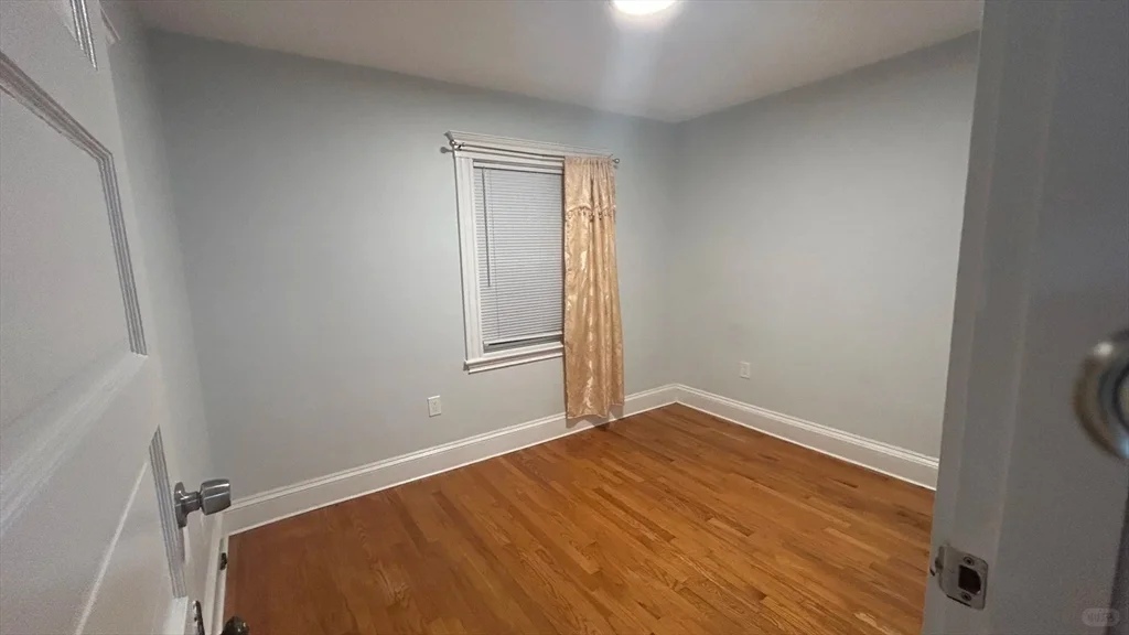 25 Merrymount Ave, Wollaston