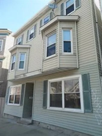 652 Dorchester Ave, South Boston