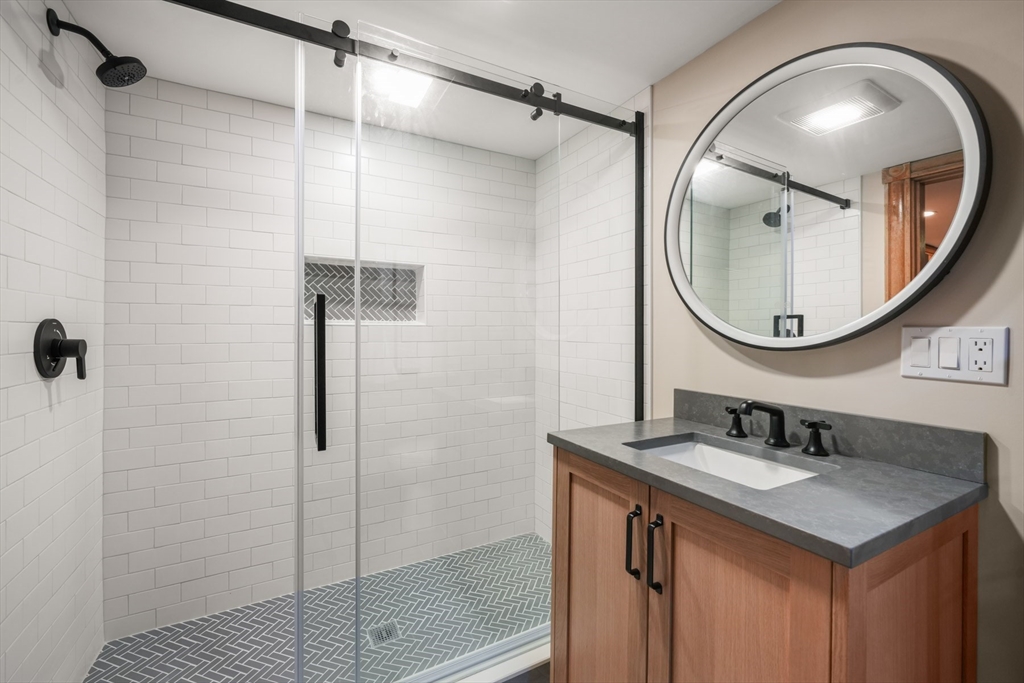 11 Jefferson St, Back Bay