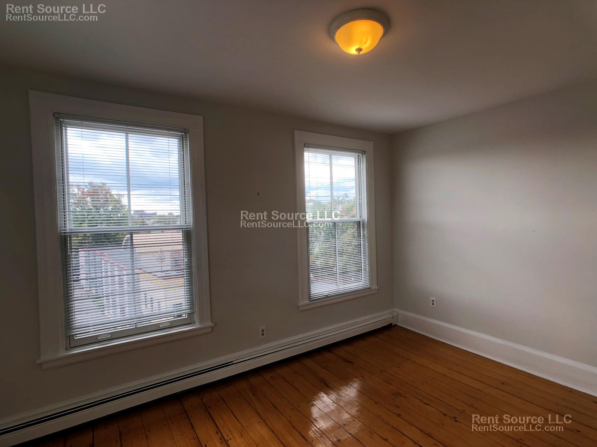 2 bed, 1 bath apartment for rent at 367 Somerville Ave Unit I, Union Square — photo 5 of 9