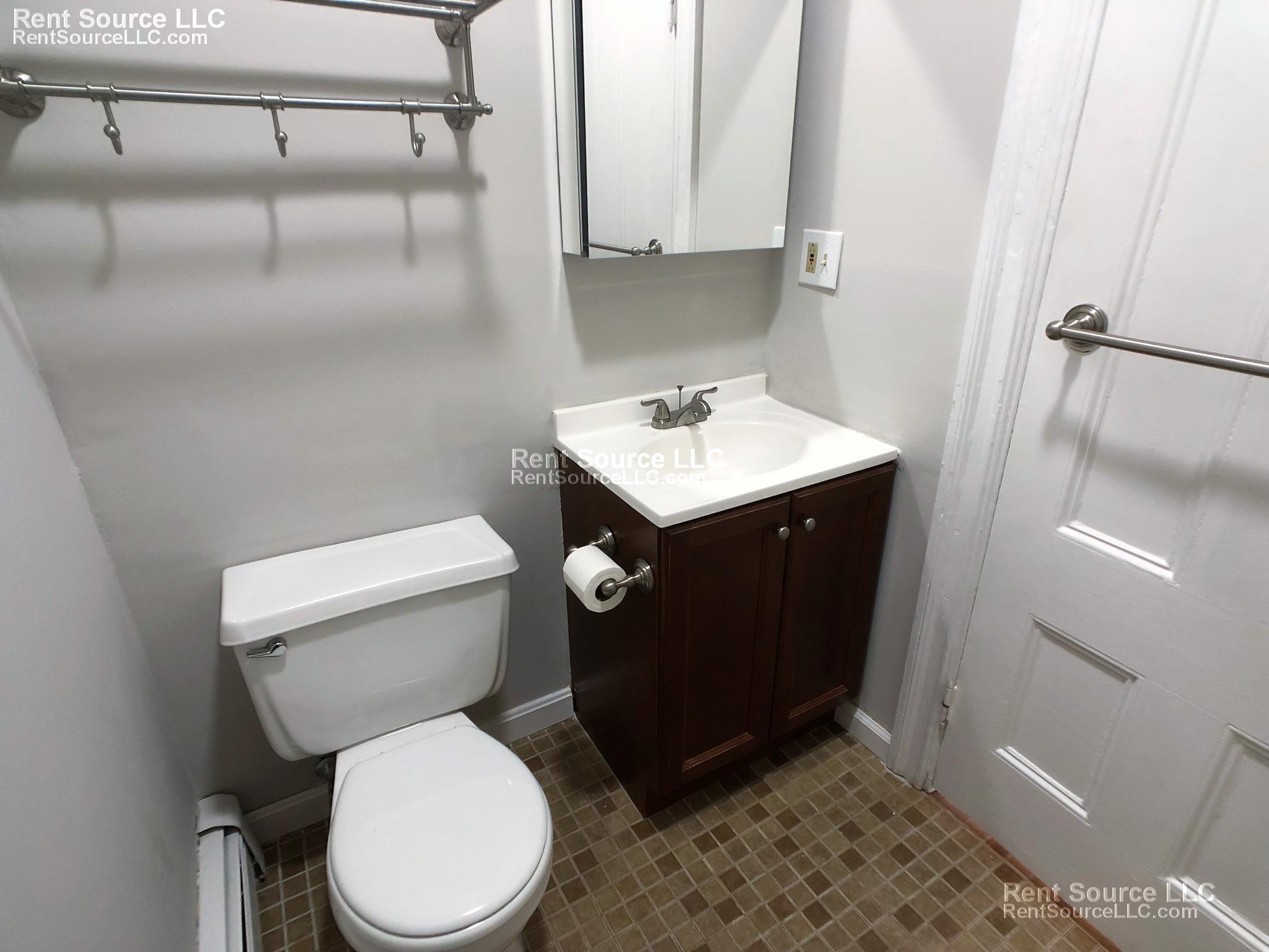 2 bed, 1 bath apartment for rent at 367 Somerville Ave Unit I, Union Square — photo 9 of 9