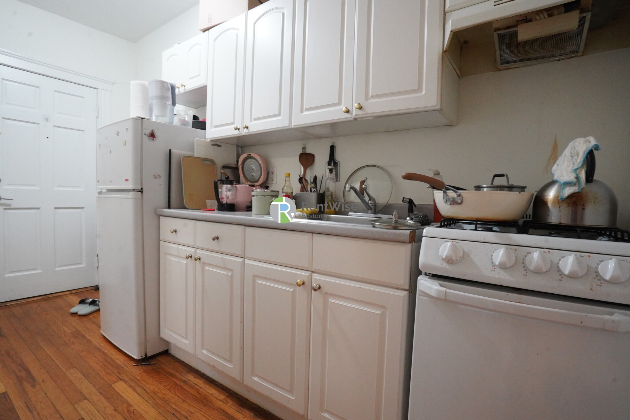 6 Camelot Ct, Brighton