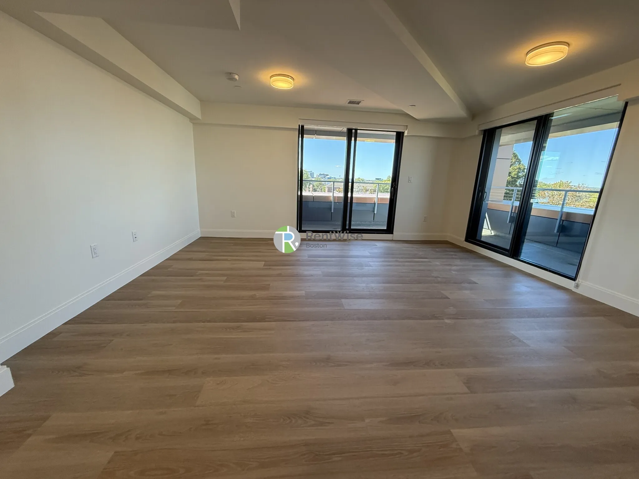 1079 Commonwealth Ave, Allston