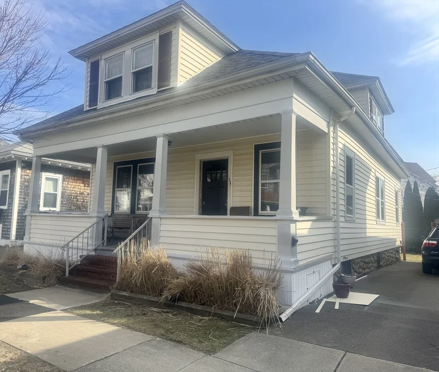 52 Hussey St, West