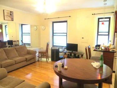 382 Commonwealth Ave, Back Bay