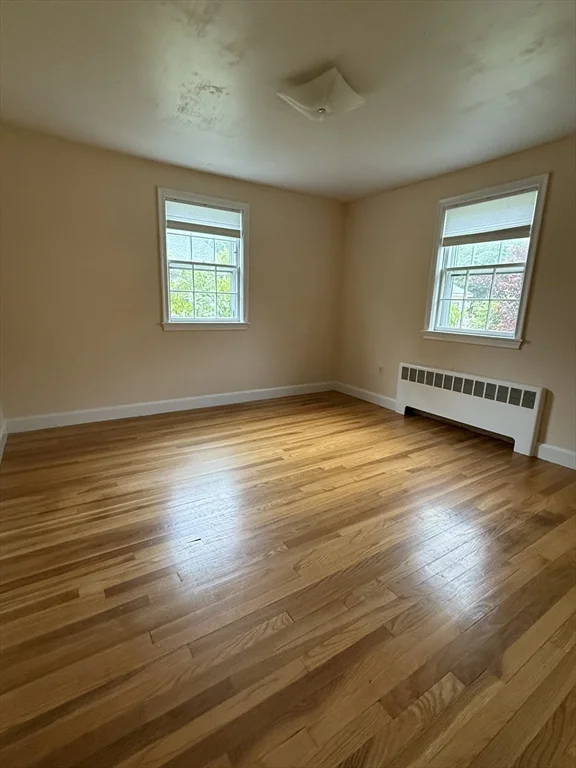 15 Swan St, West Roxbury