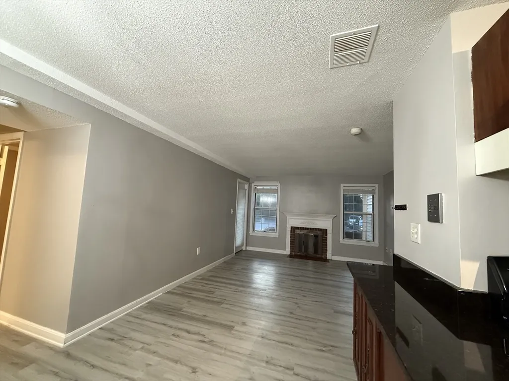 34 Walden Dr, Natick