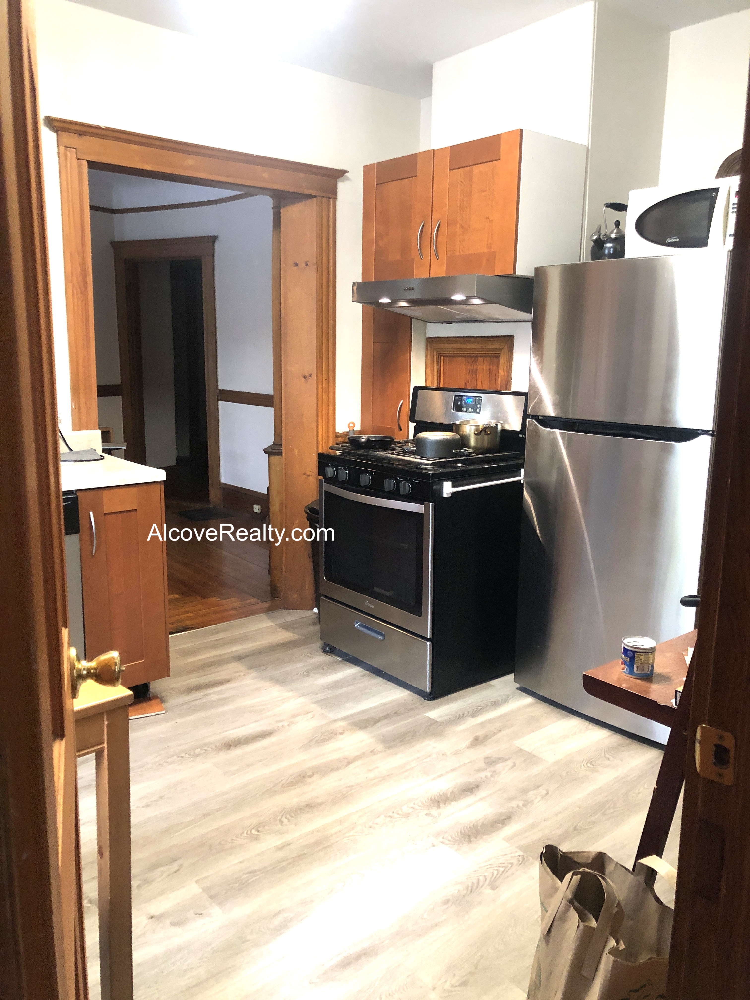 151 Elm St, Davis Square