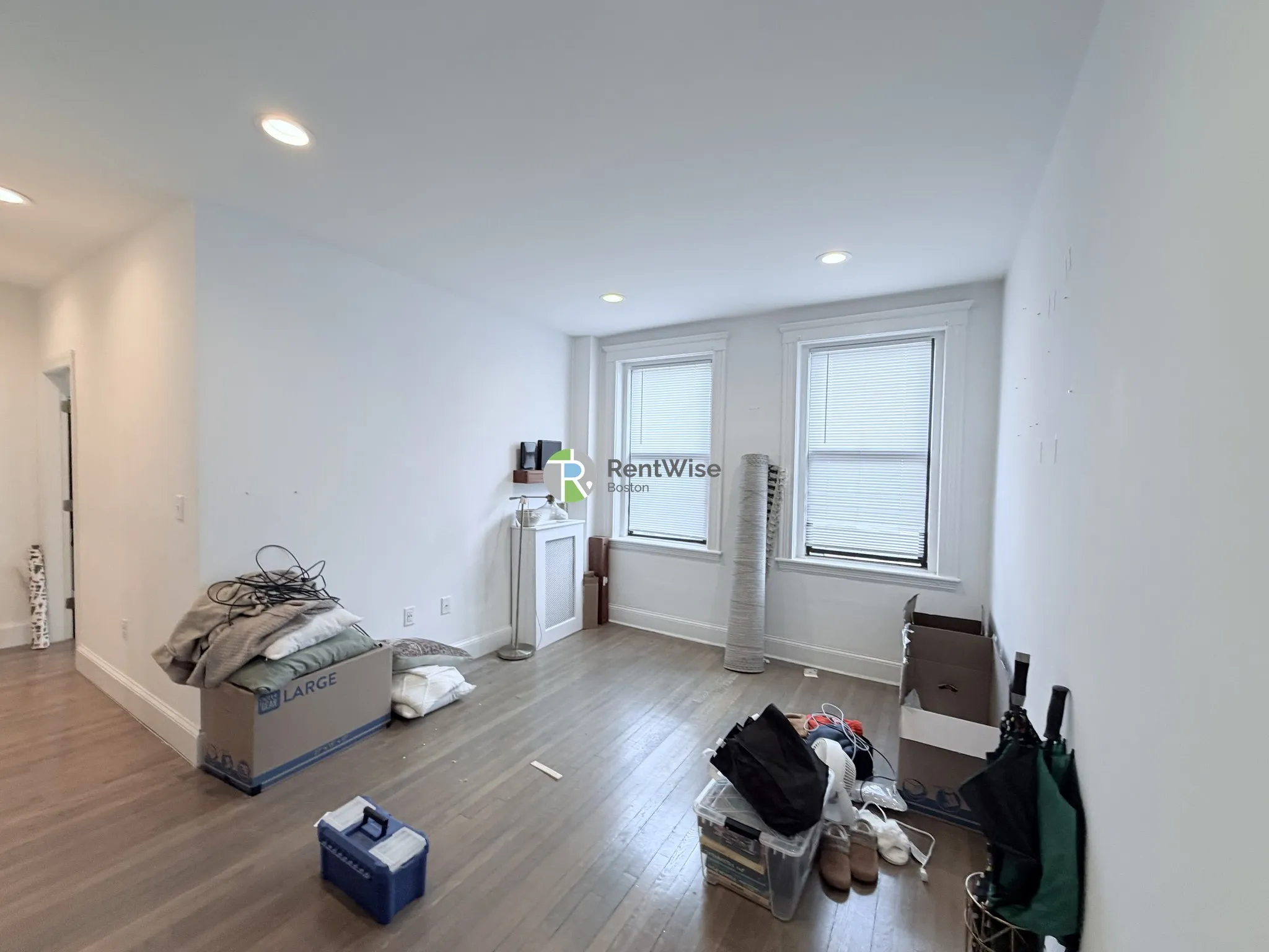 19 Peterborough St, Fenway