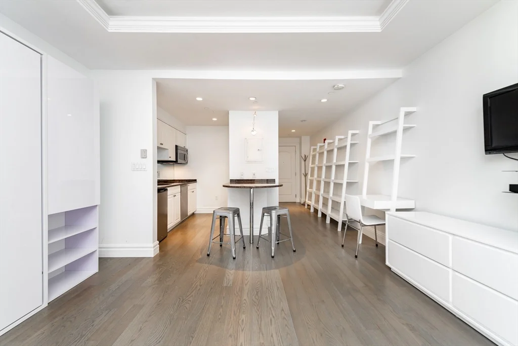1 Huntington Ave, Back Bay