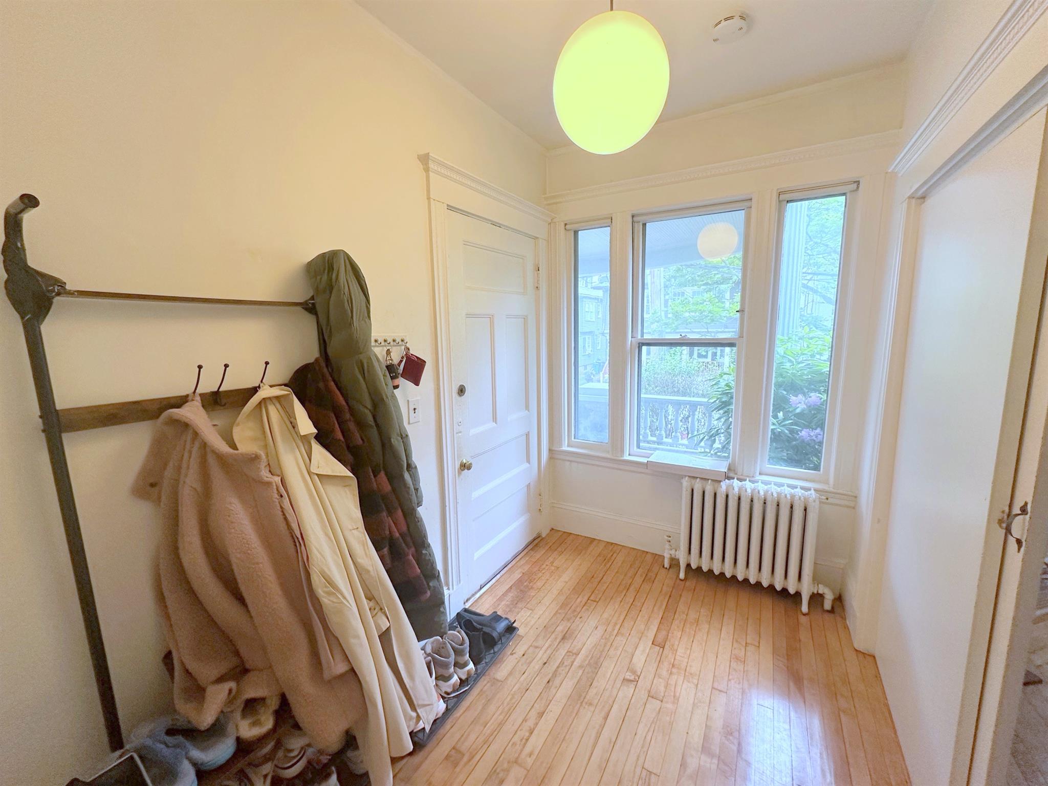 22 Upland Rd, Neighborhood Nine