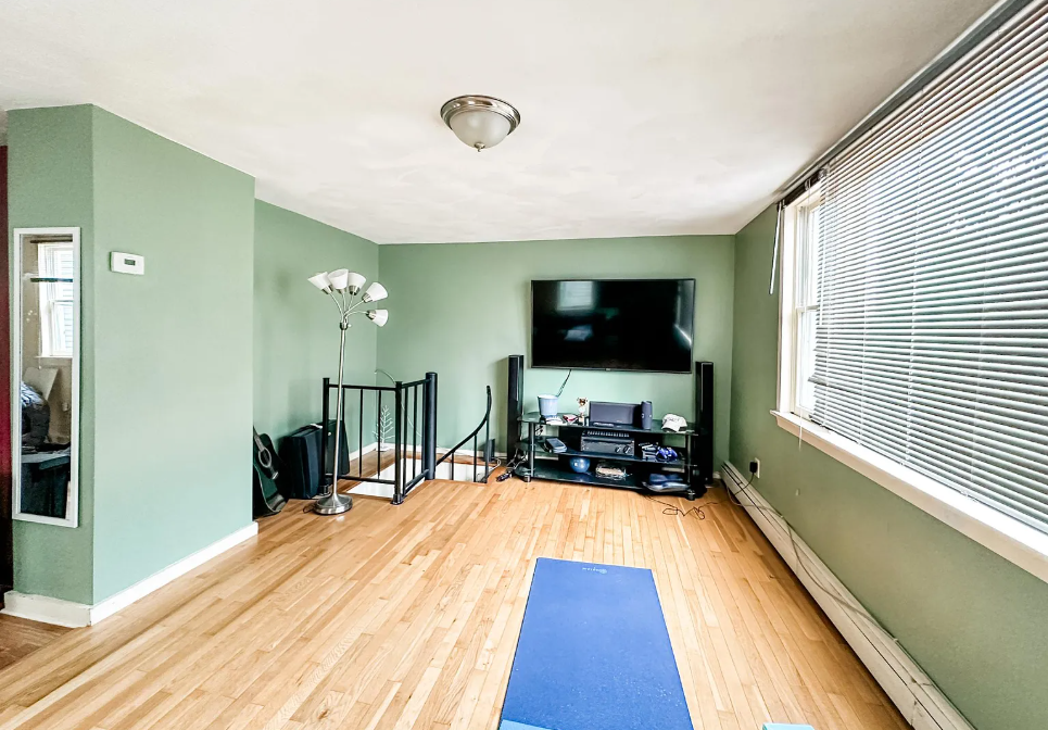 121 Spring St, East Cambridge