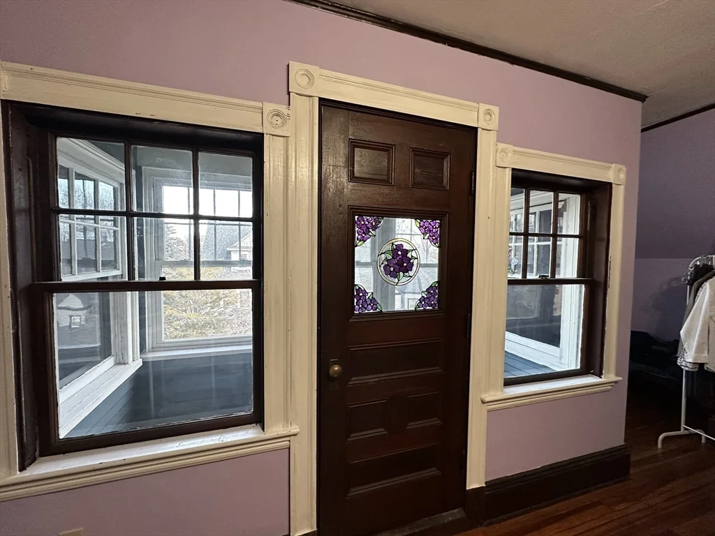 58 Grace St, West End