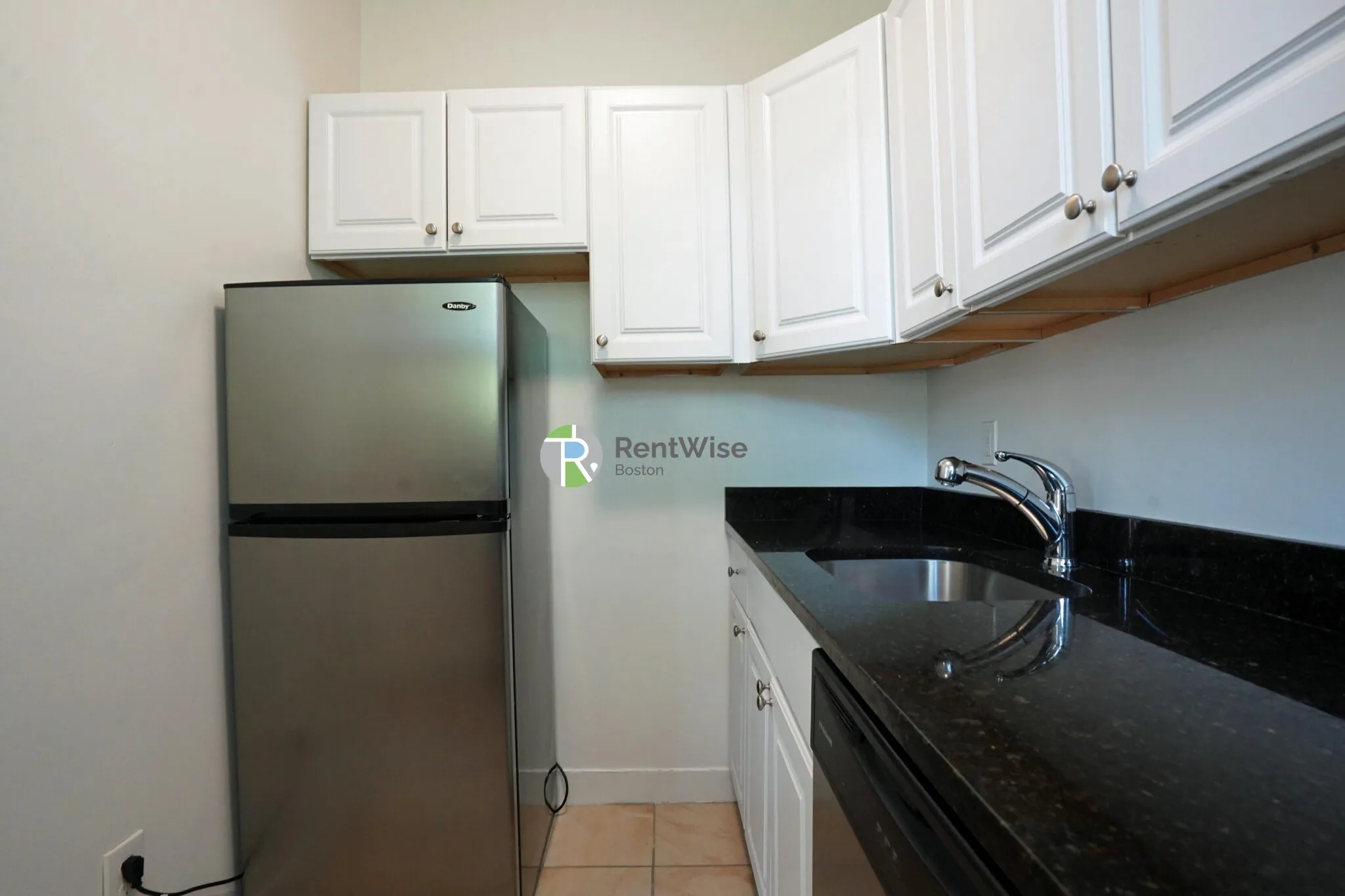 86 Brainerd Rd, Allston