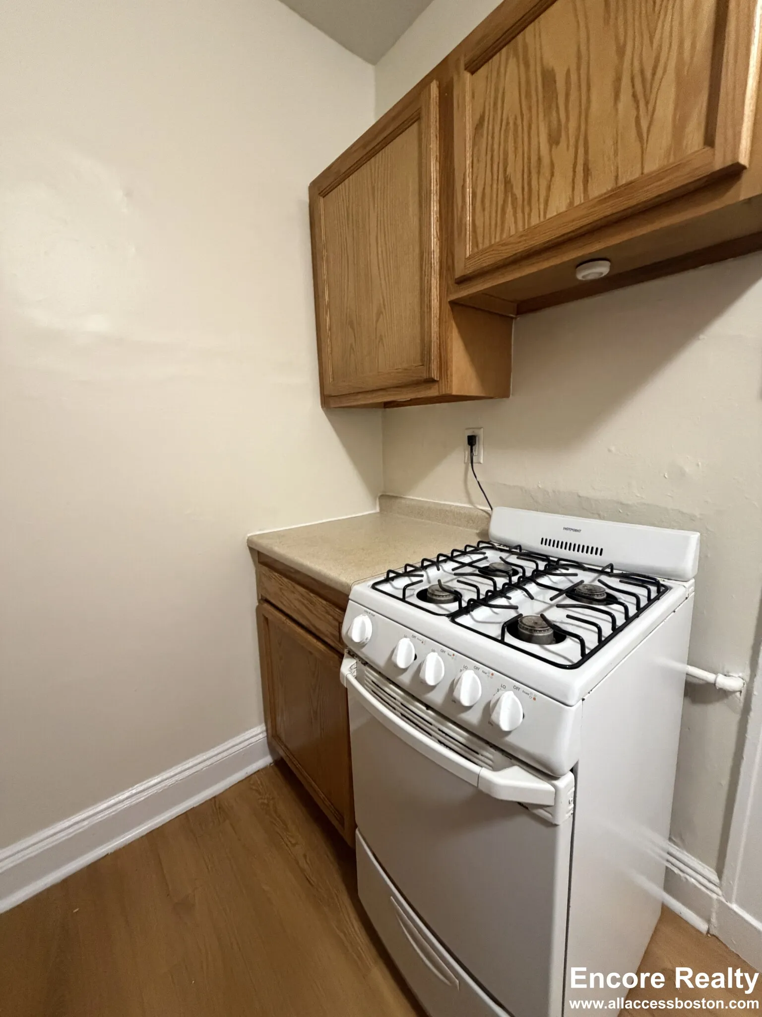 109 Brainerd Rd, Brighton