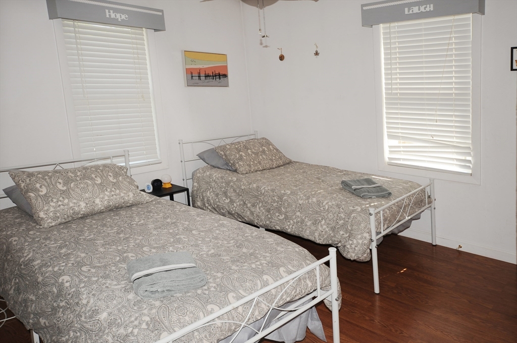 7 Glendale Rd, Onset