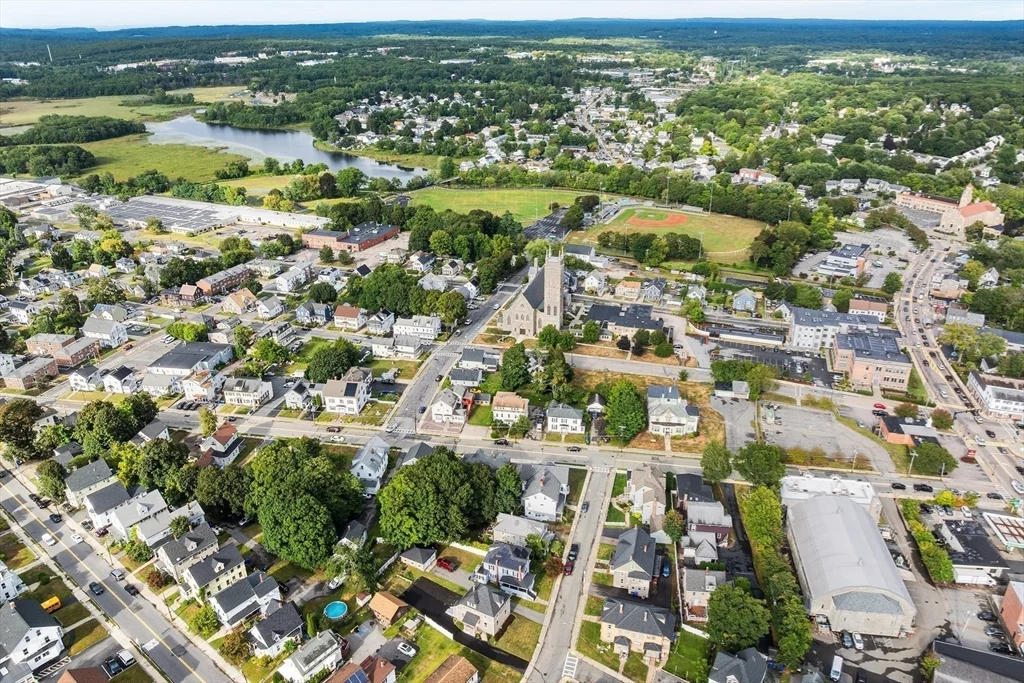4 State St, Milford