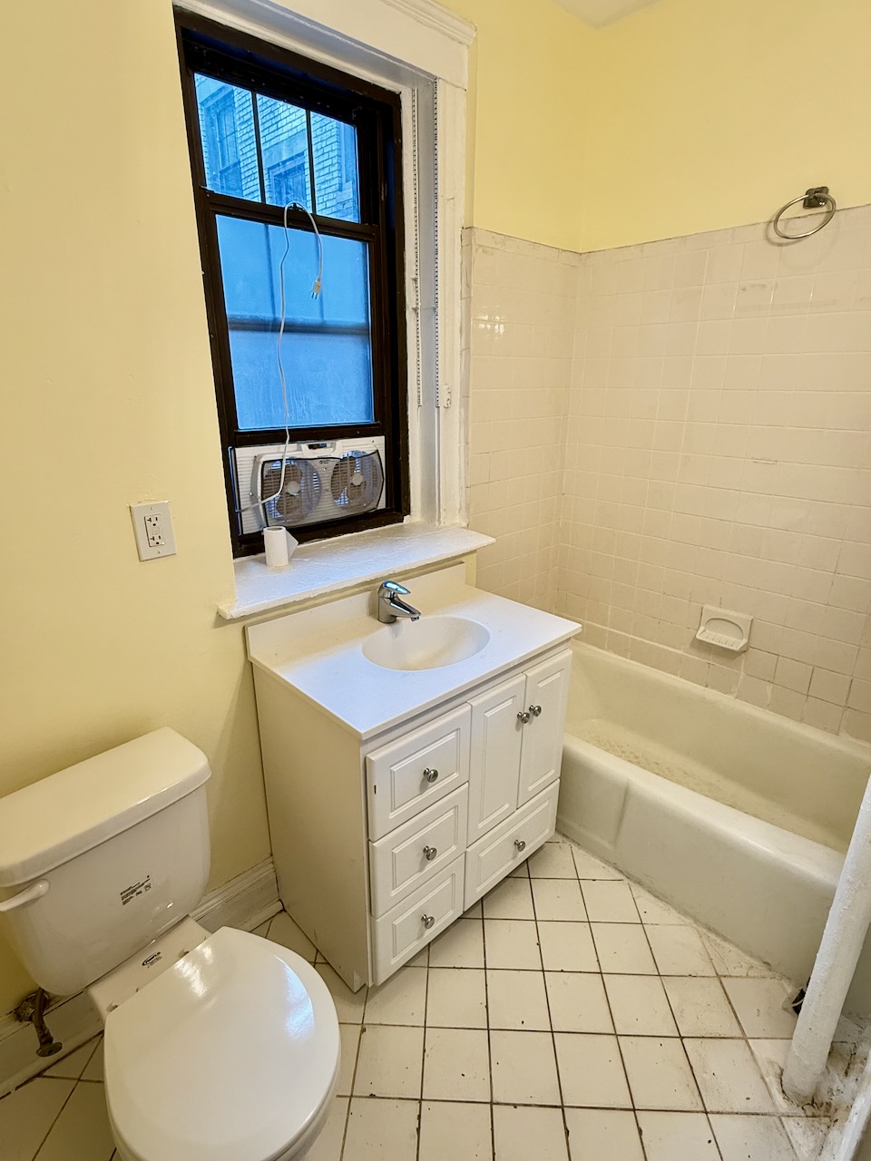 1754 Commonwealth Ave, Brighton