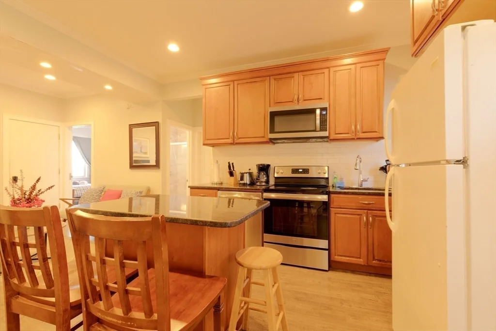 157 Perkins St, East Somerville