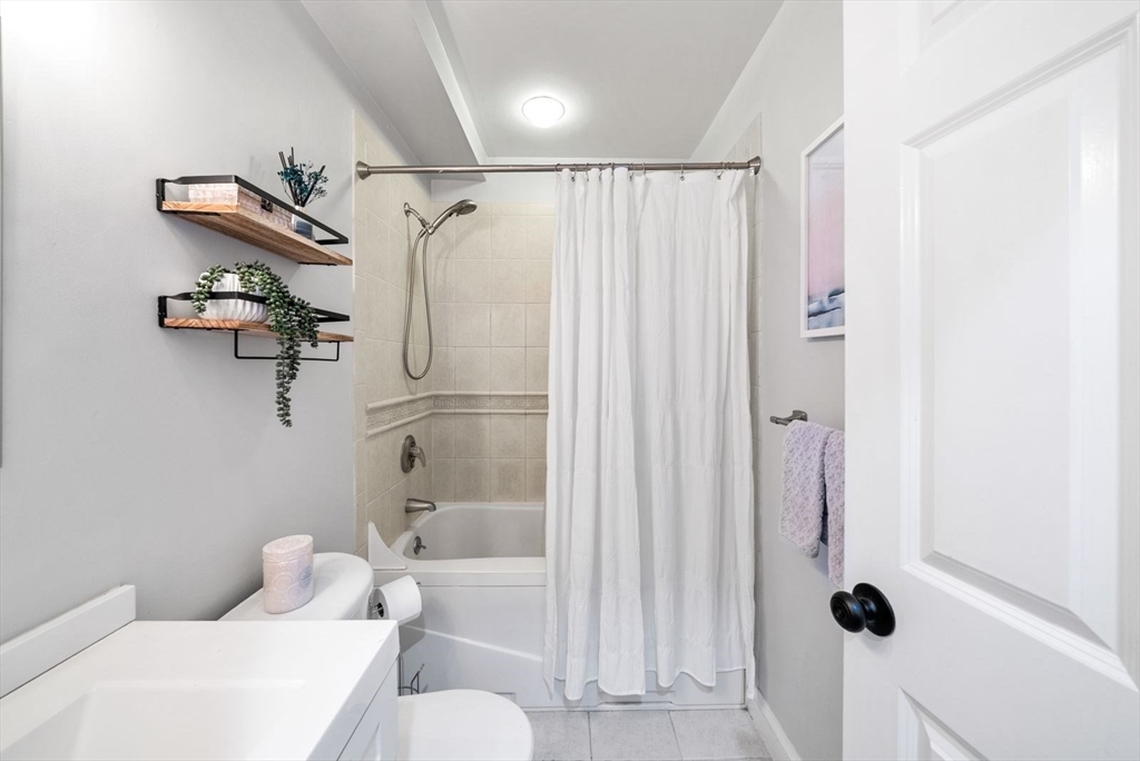 120 West 7th, South Boston