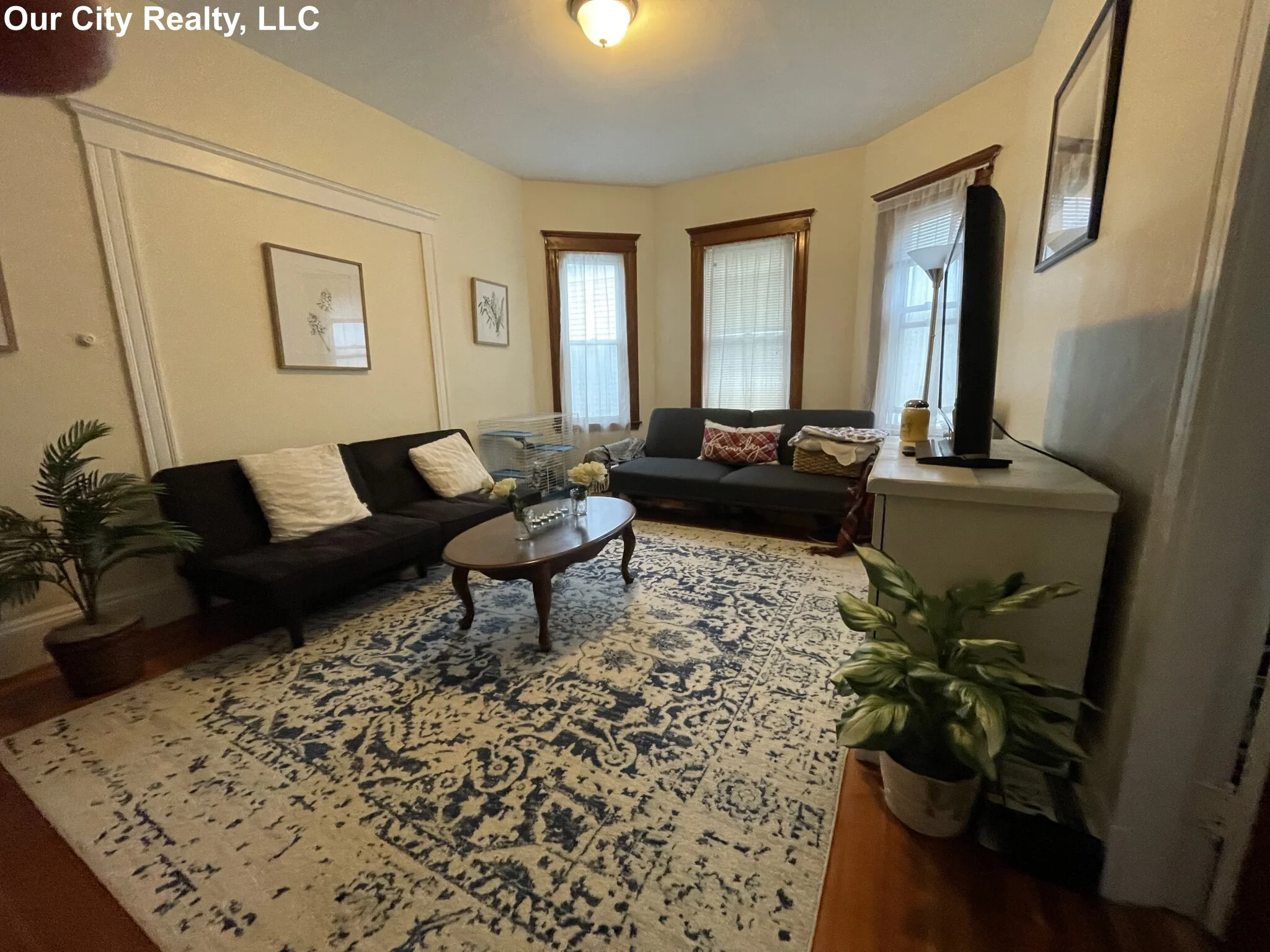 28 Belknap St, West Somerville