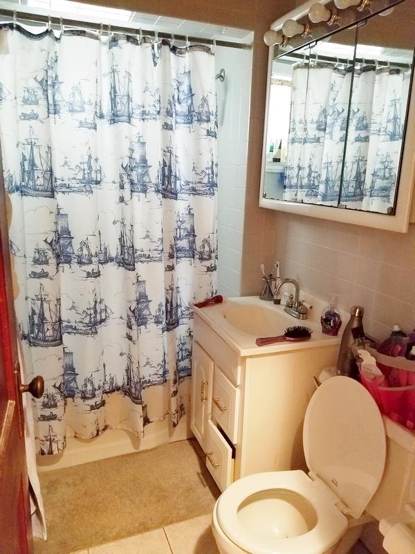 94 Raymond Ave, West Somerville