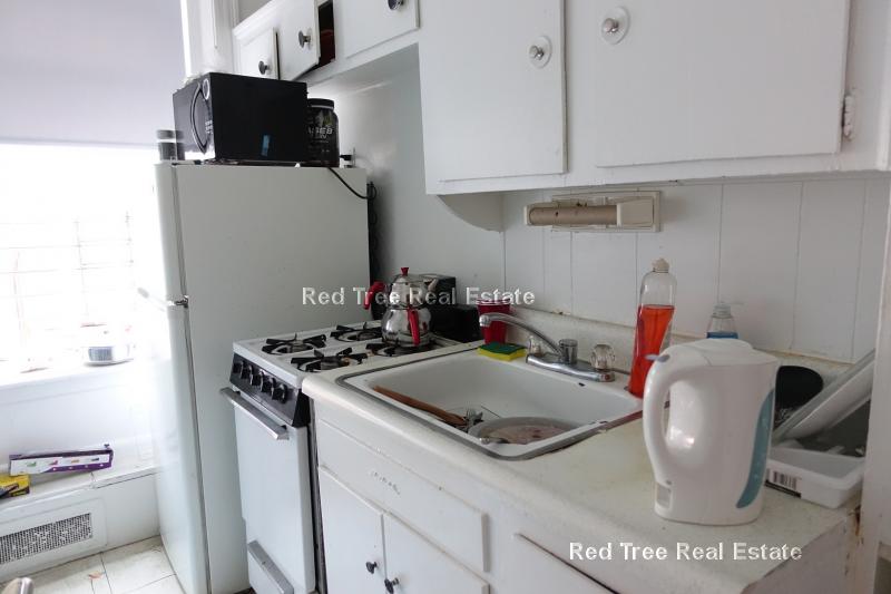 1687 Commonwealth Ave, Brighton