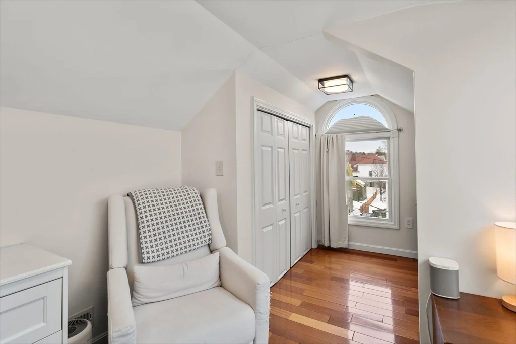 7 Quincy St, Watertown