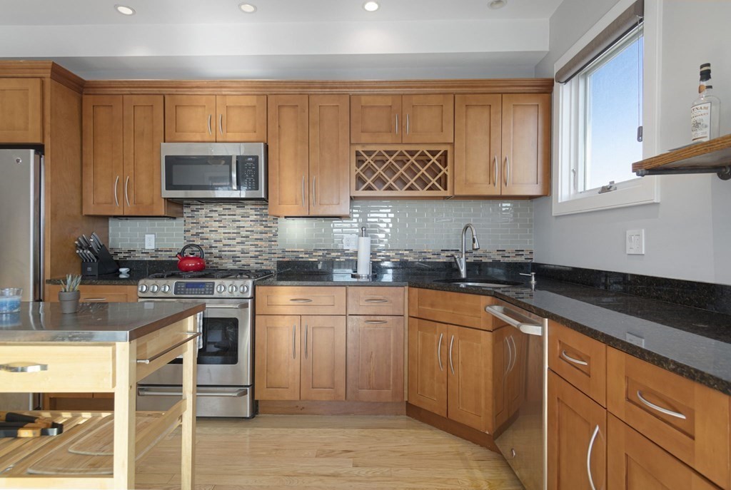 288 C St, South Boston