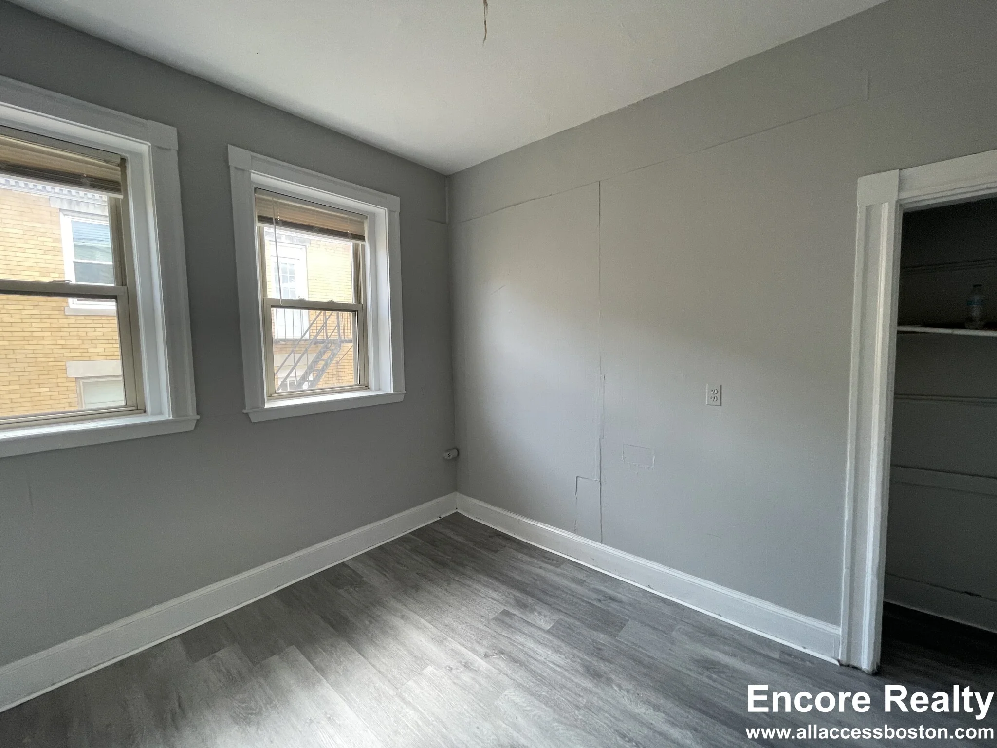 11 Park St, Coolidge Corner