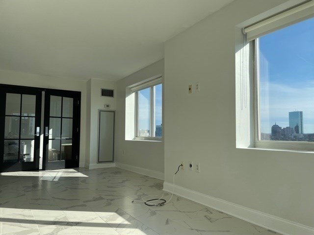 10 Museum Way, East Cambridge