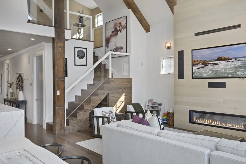 719 E 2nd St, South Boston