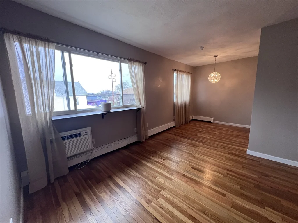 101 Waite St, Malden