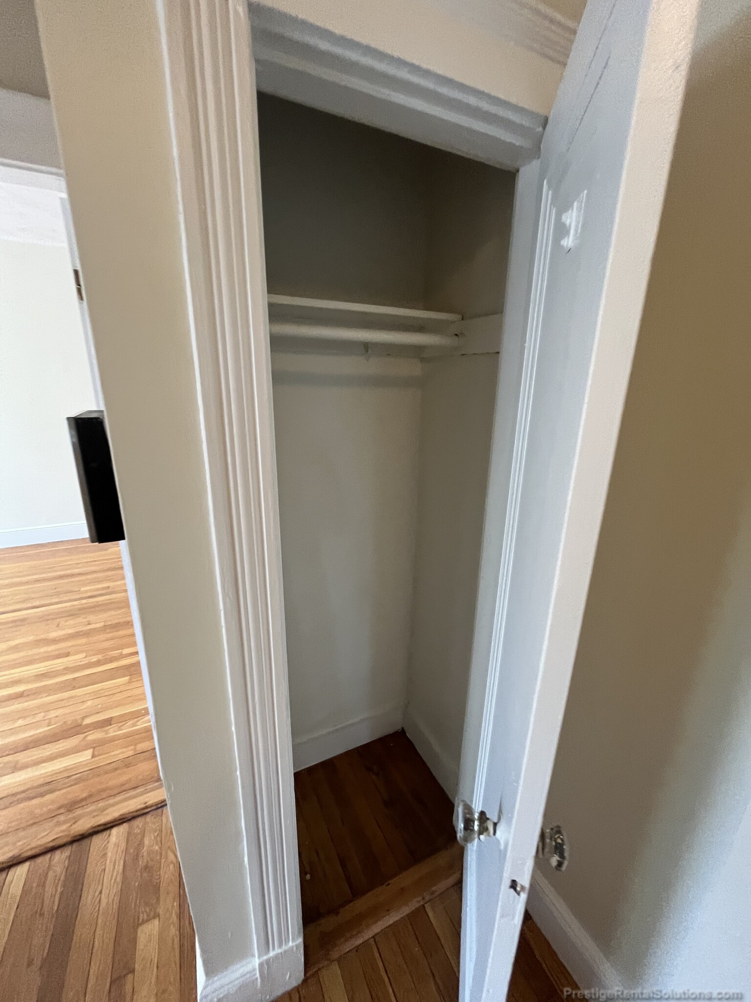 1820 Commonwealth Ave, Brighton