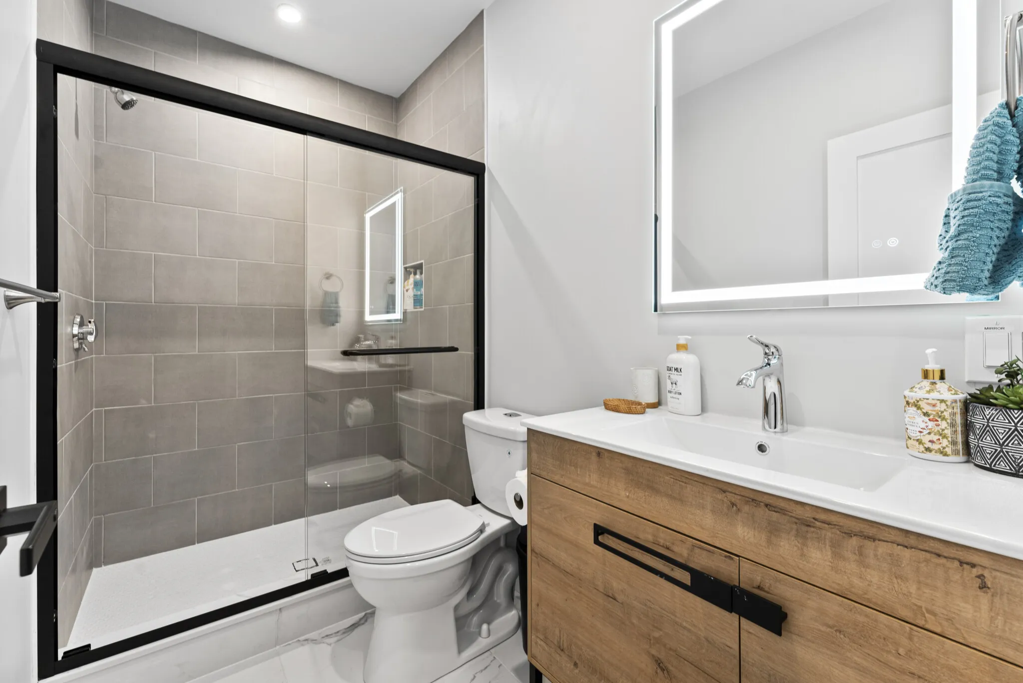 21 Bolton St, South Side