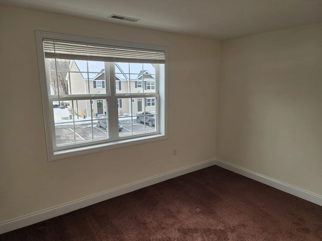 246 High St Ext, Lancaster