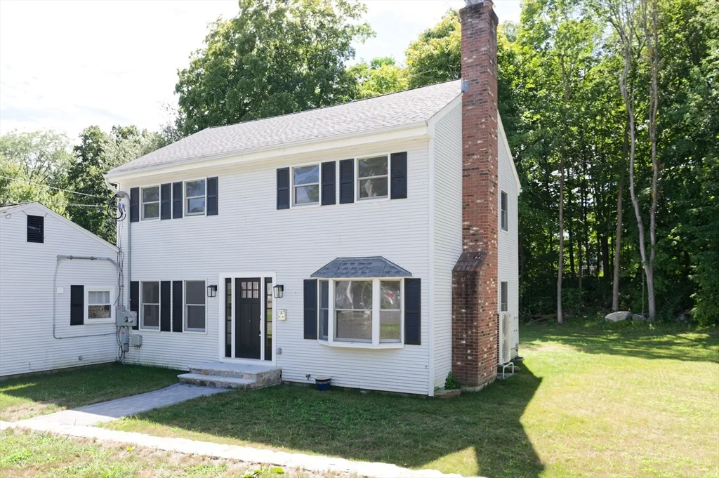 48 Westbrook Rd, Northborough
