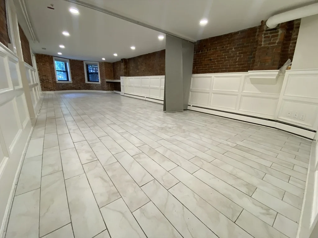 482 Columbus Ave, South End