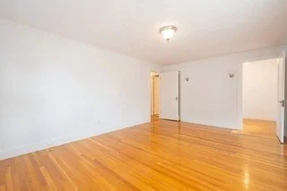 22 Longfellow Rd, Worcester