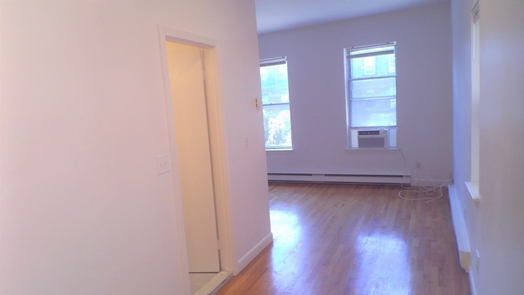 11 Follen St, Back Bay