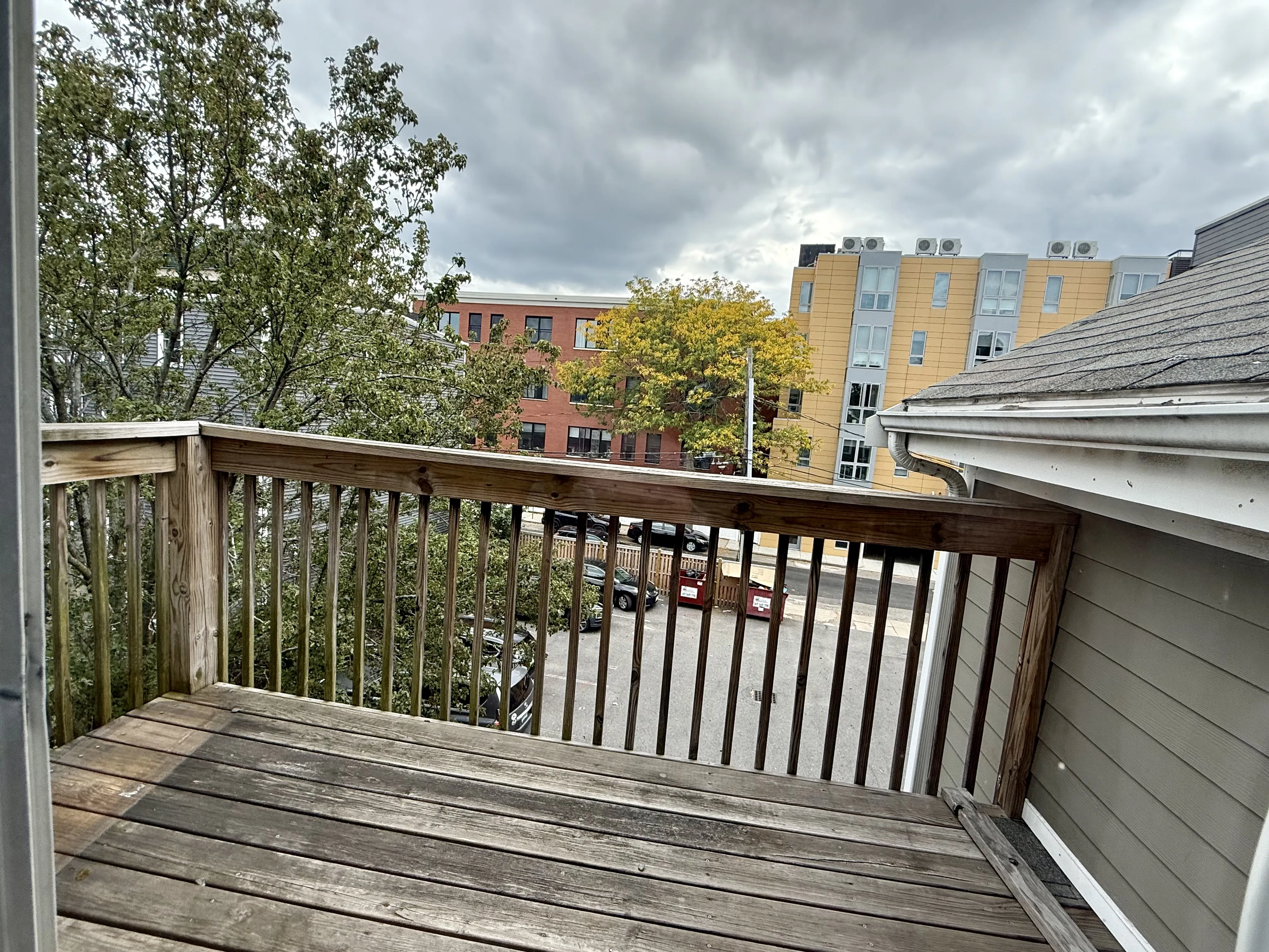 111 West 8th St, South Boston