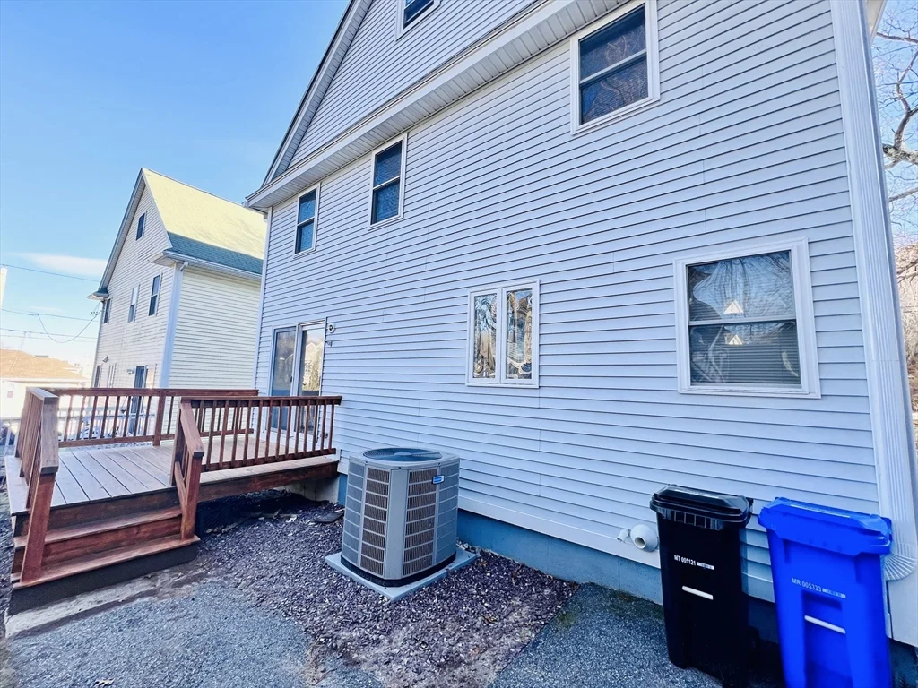 118 Wyoming Ave, Oak Grove