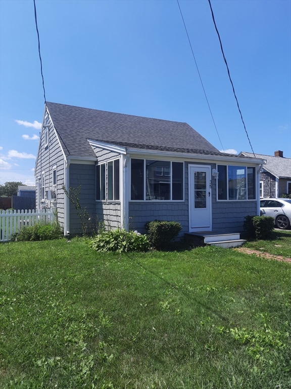 35 Everson Rd, Marshfield