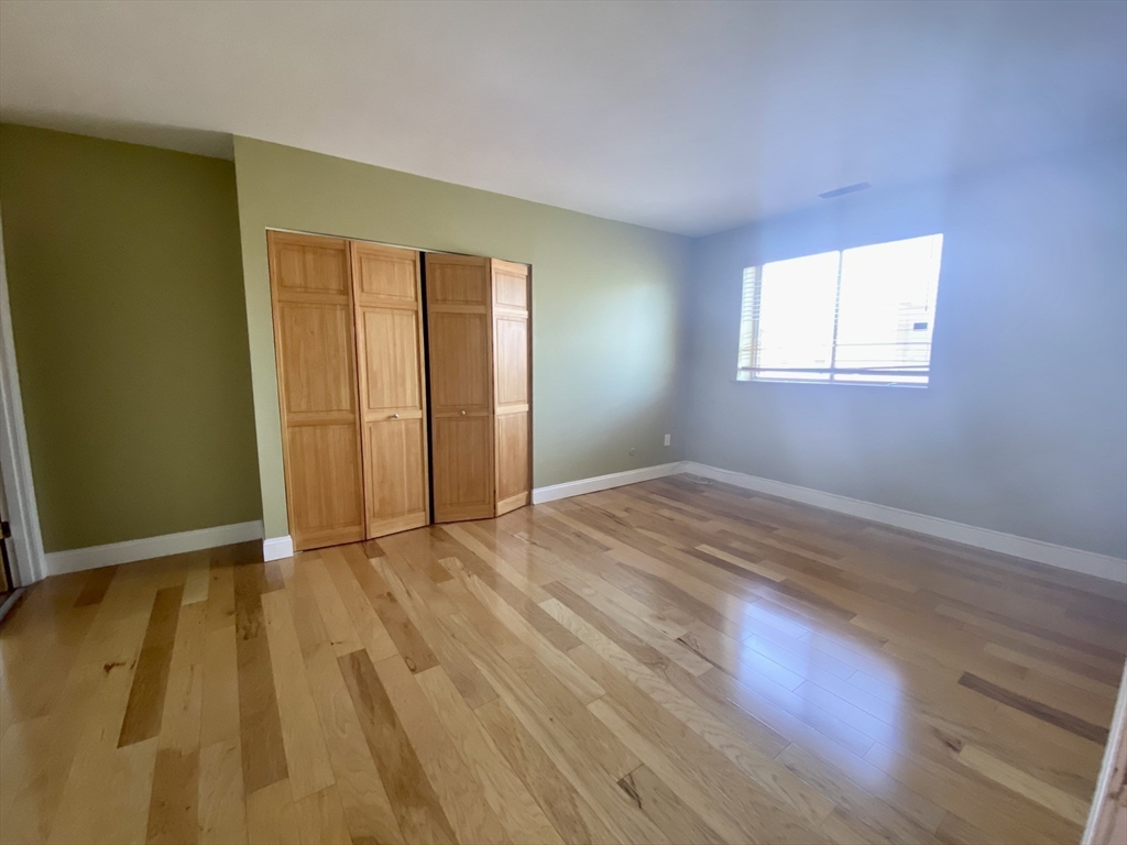 20 Stearns Rd, Coolidge Corner