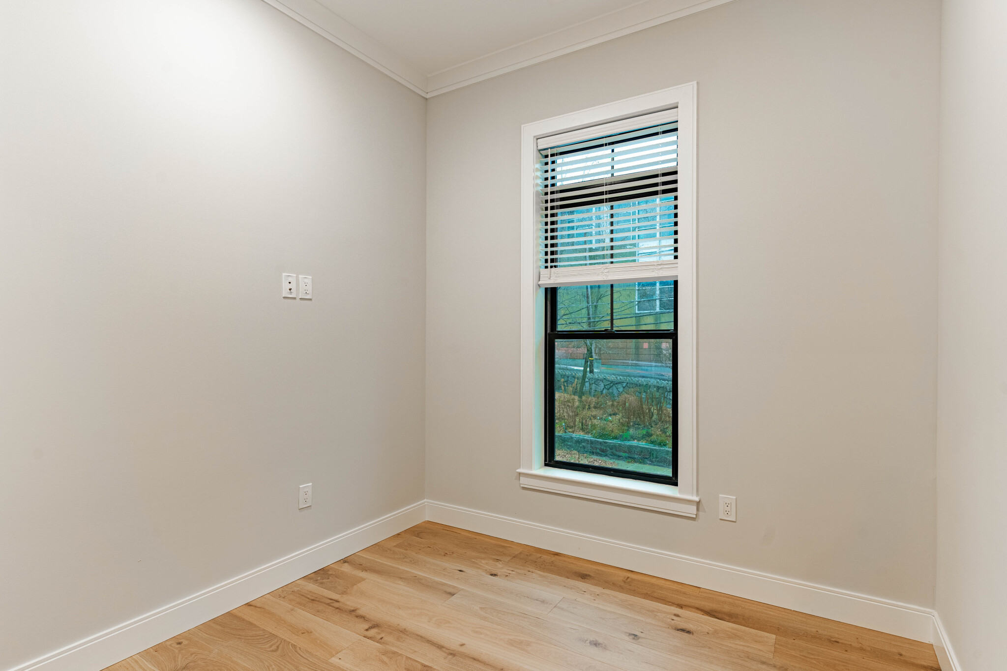 157 Everett St, Allston