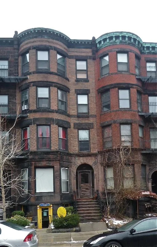 849 Beacon St, Fenway