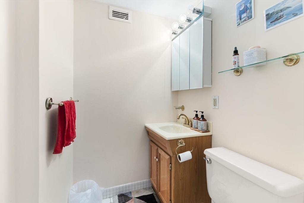 60 Longwood Ave, Coolidge Corner