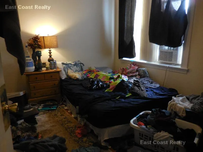 518 Cambridge St, Allston