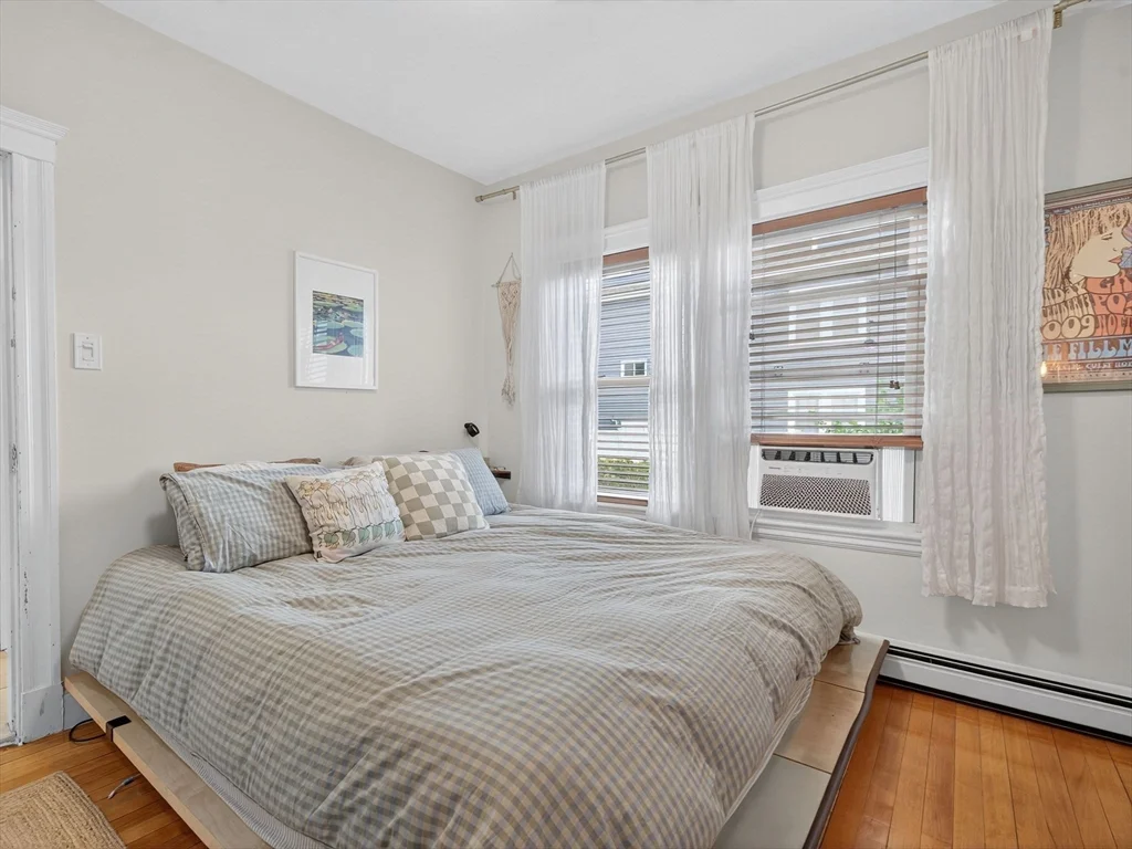 35 Hancock St, Medford