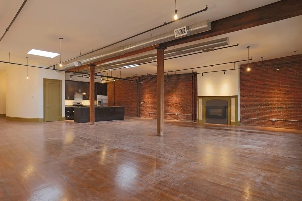 144 Lincoln St, Leather District